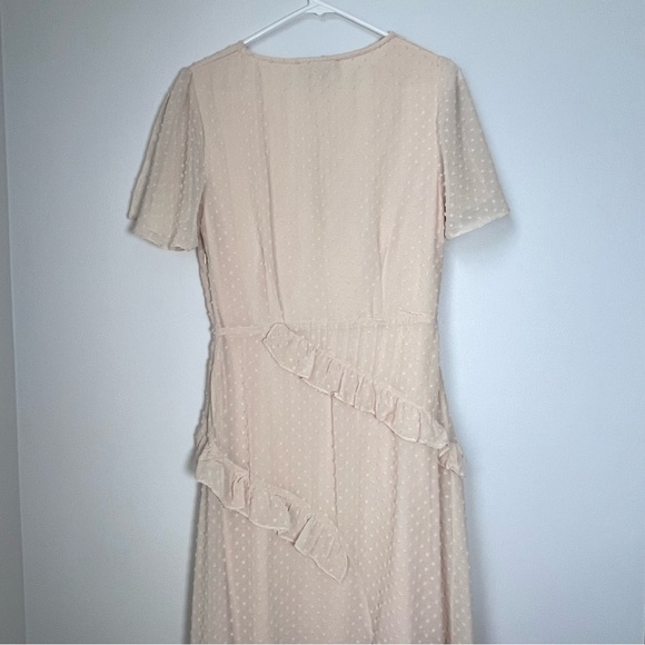 Lulus Next to You Cream Swiss Dot Ruffled Midi Dress Size Medium - Picture 8 of 14